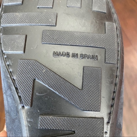 Stuart Weizmann Women’s unique design flat leather shoes size 7M - Picture 4 of 7